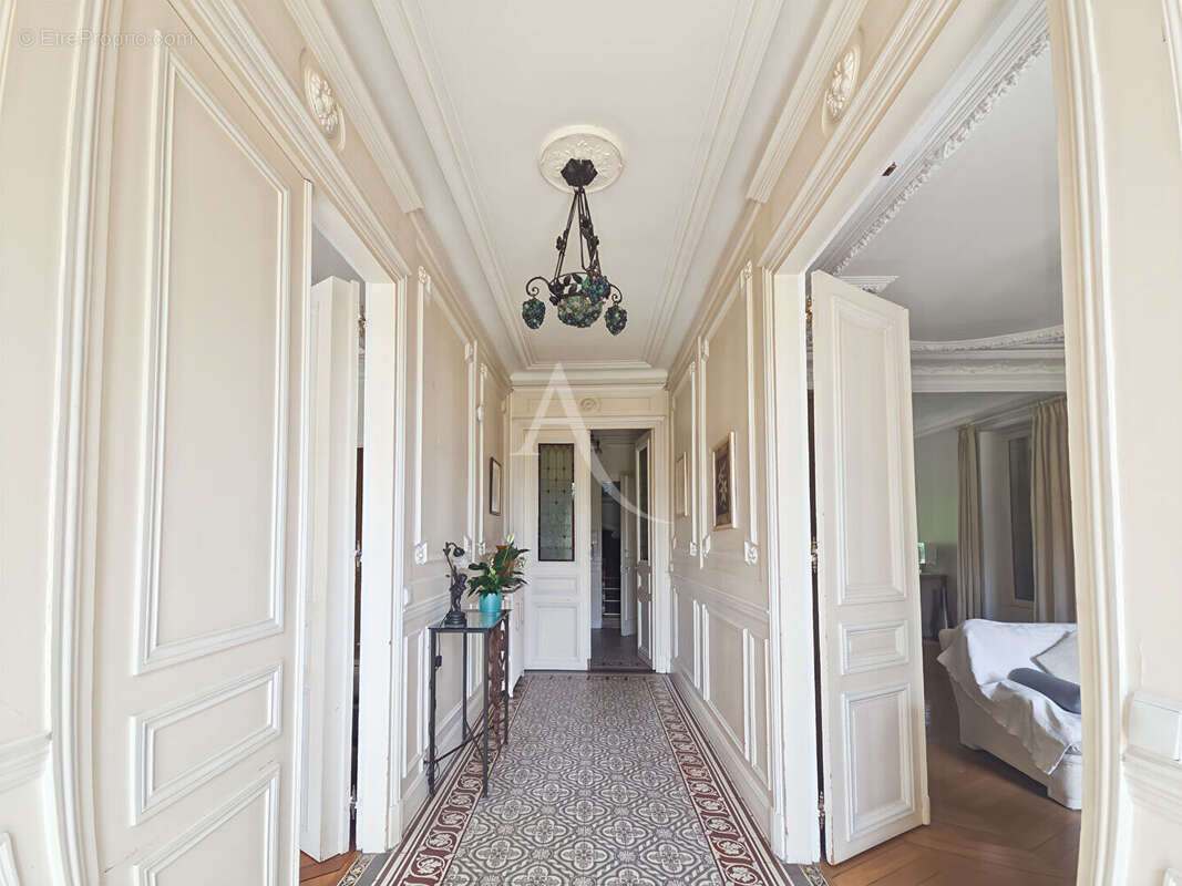 Maison à LES MUREAUX