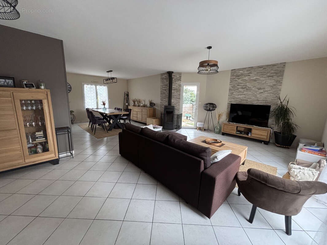 Très belle contemporaine.. - photo 4