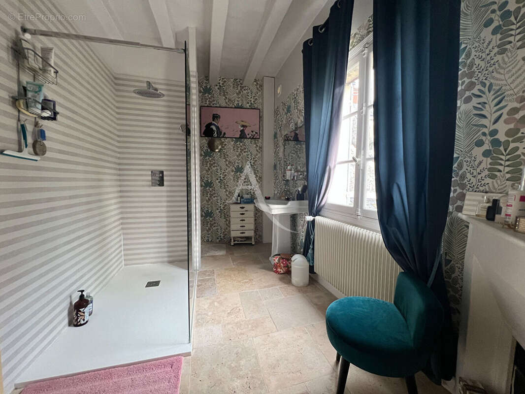 Maison à MONTRICHARD