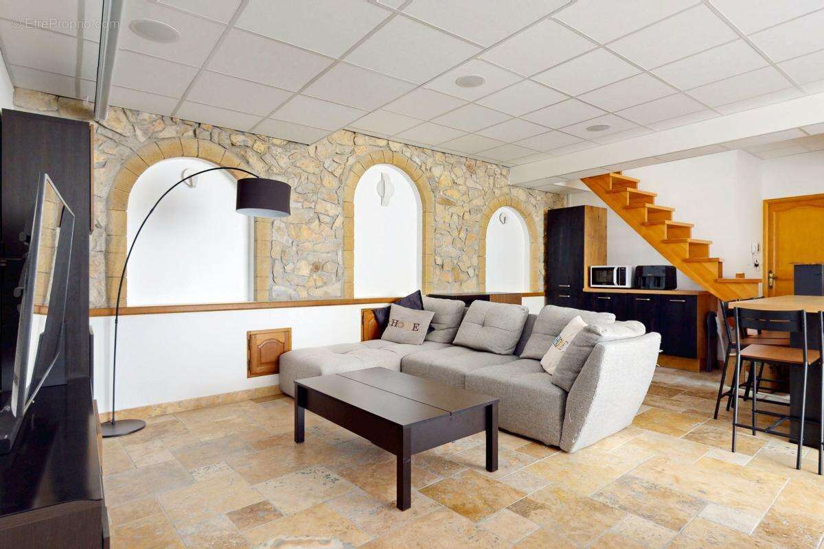 Maison 90 m² à Heyrieux  - photo 2