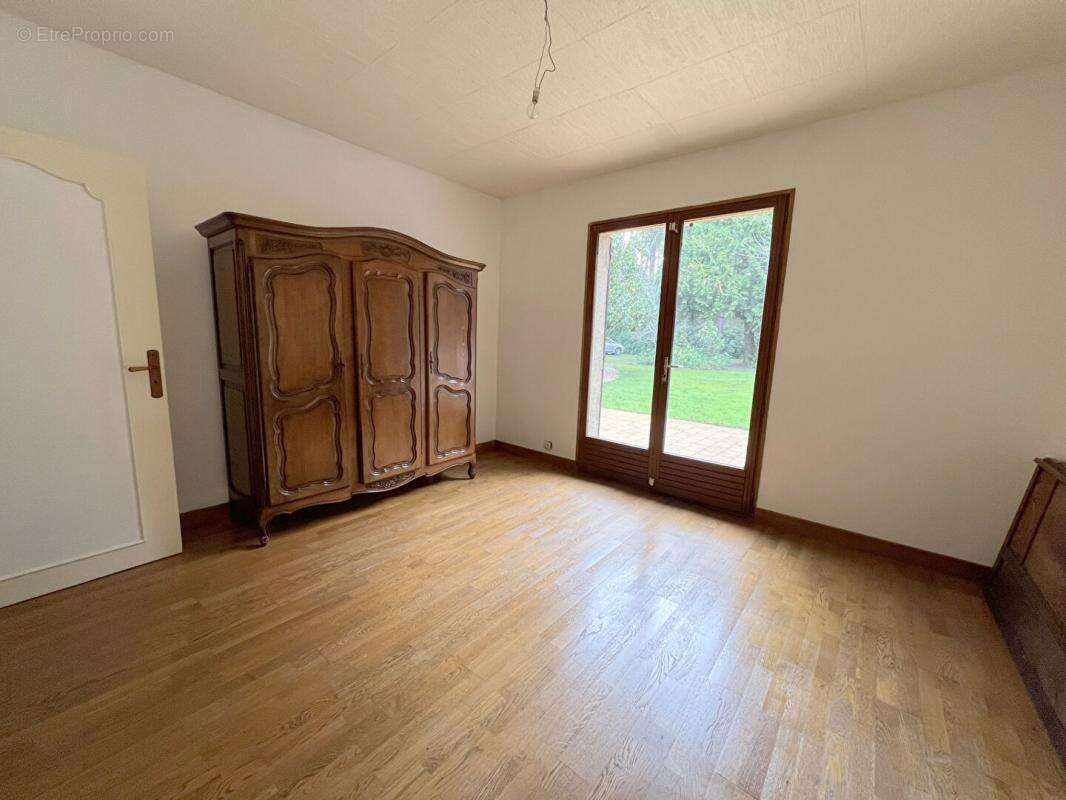 Maison à CERANS-FOULLETOURTE