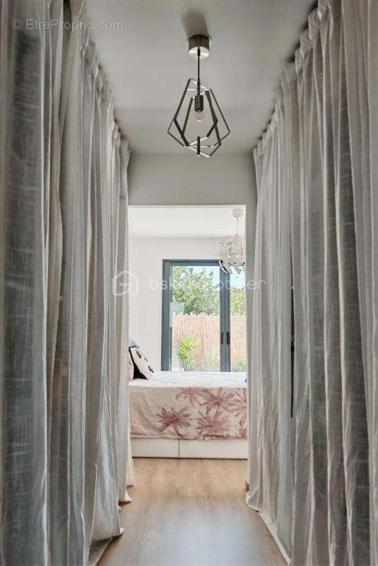 Maison à SAVIGNE-SUR-LATHAN