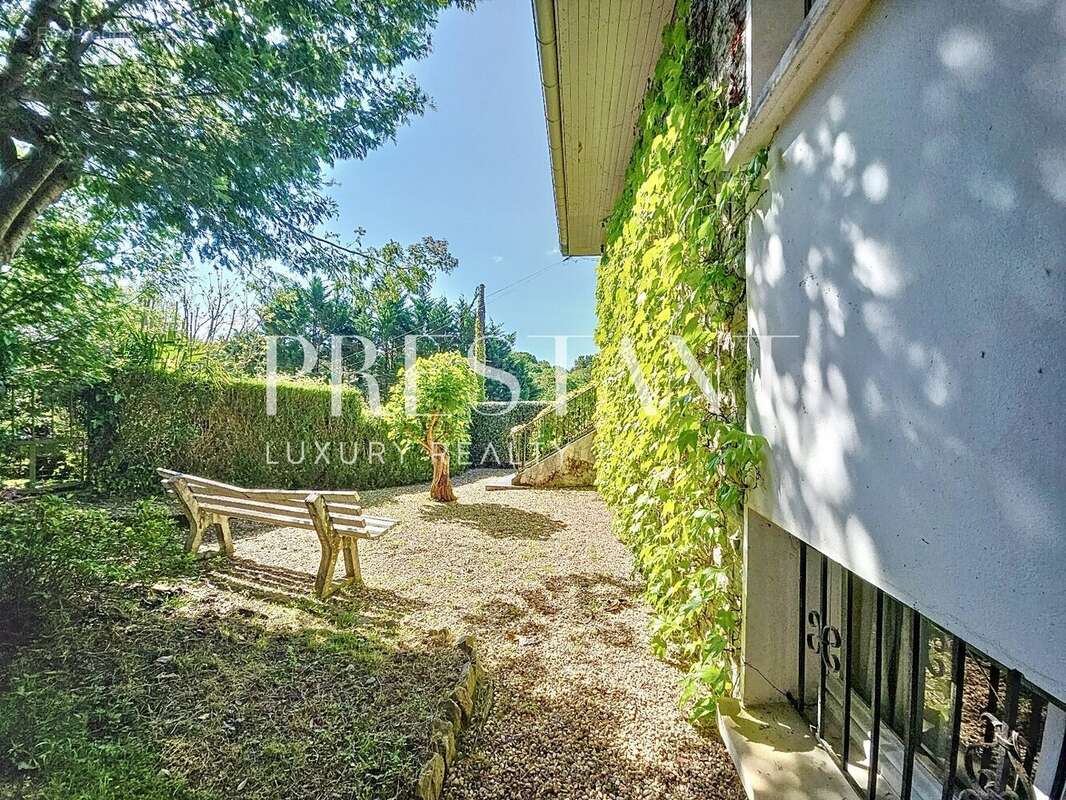 Maison à VILLEFRANQUE