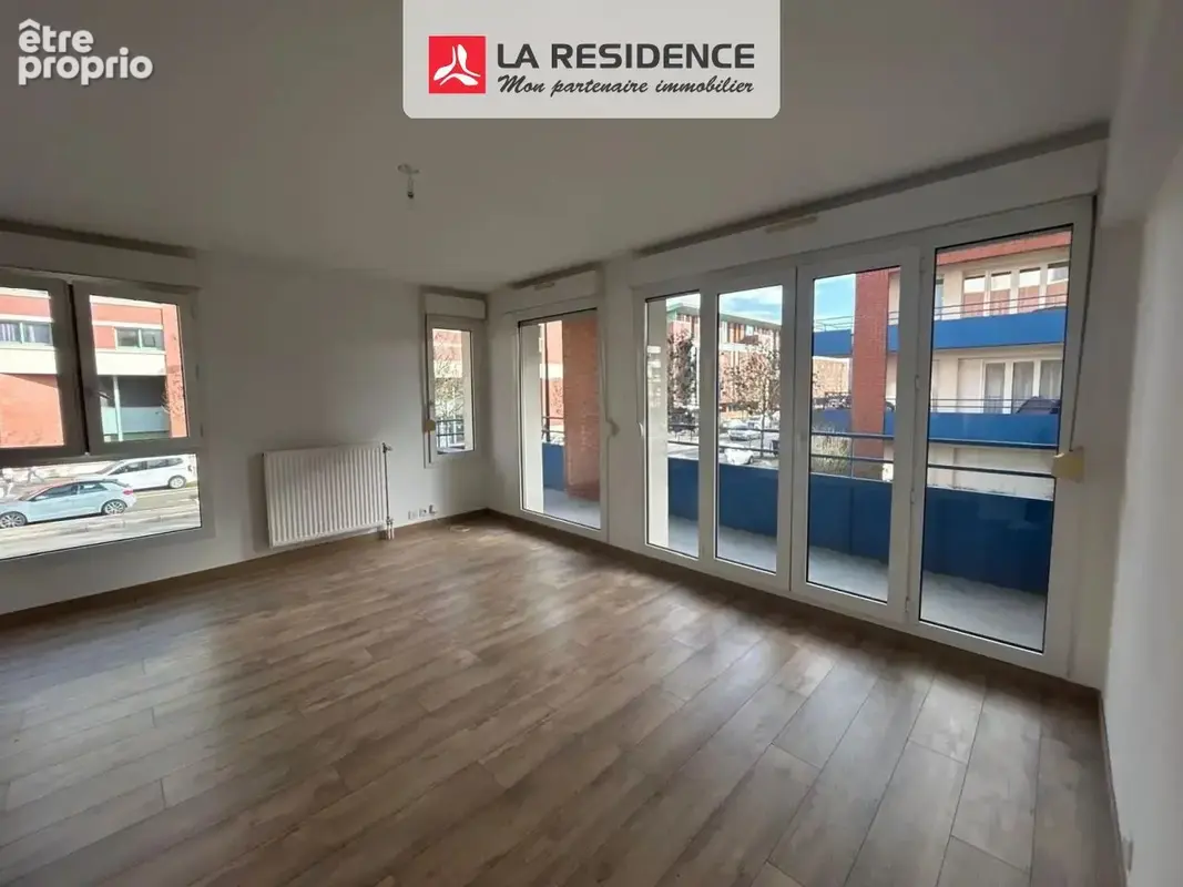 Appartement à MONTIGNY-LE-BRETONNEUX
