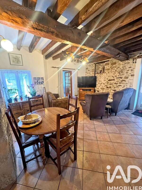 Photo 5 - Maison à VILLENEUVE-LES-BORDES