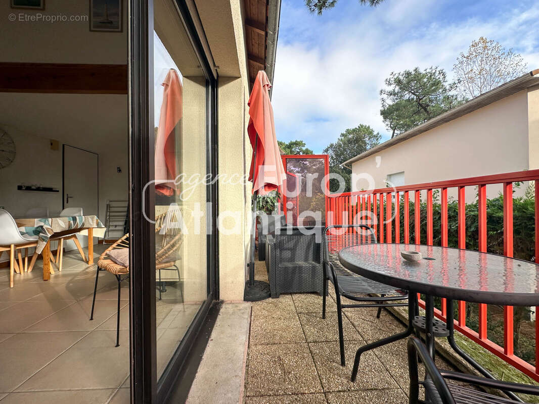 Appartement à LES MATHES