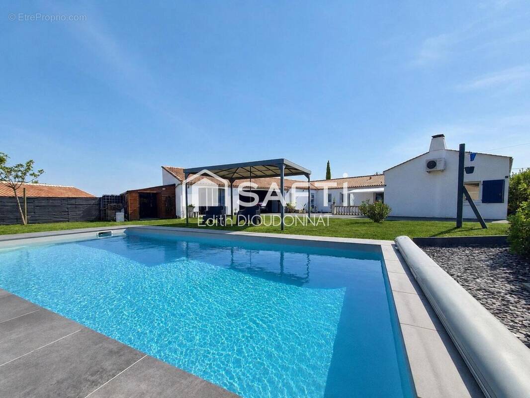 Photo 1 - Maison à LE CHAMP-SAINT-PERE