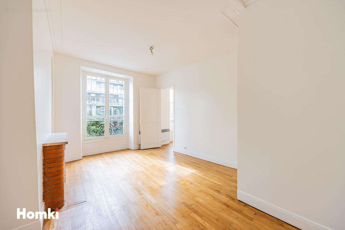 Appartement à PARIS-5E