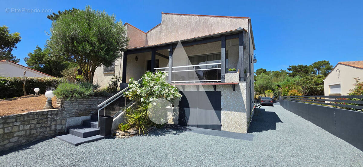 Maison à LA TREMBLADE