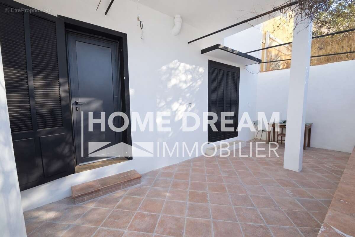 Appartement 47 m² à Toulon  - photo 2