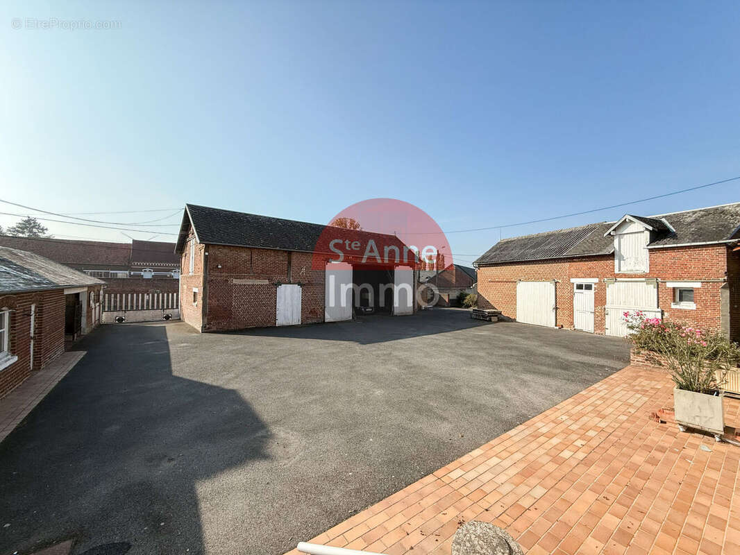 Photo 2 - Maison à ROYE