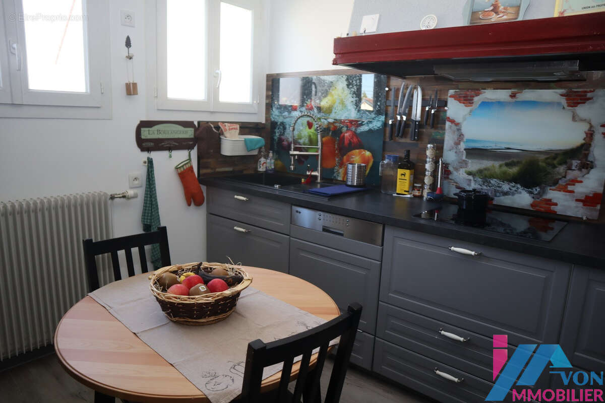 Maison à AMILLY