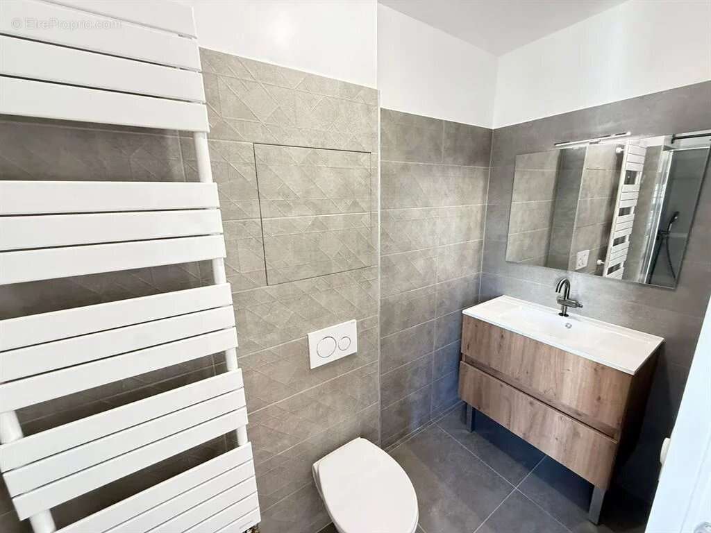 Appartement à PARIS-12E