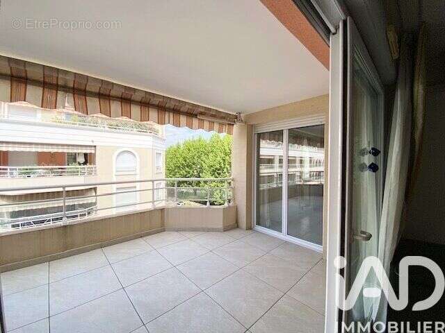 Photo 2 - Appartement à SAINT-RAPHAEL