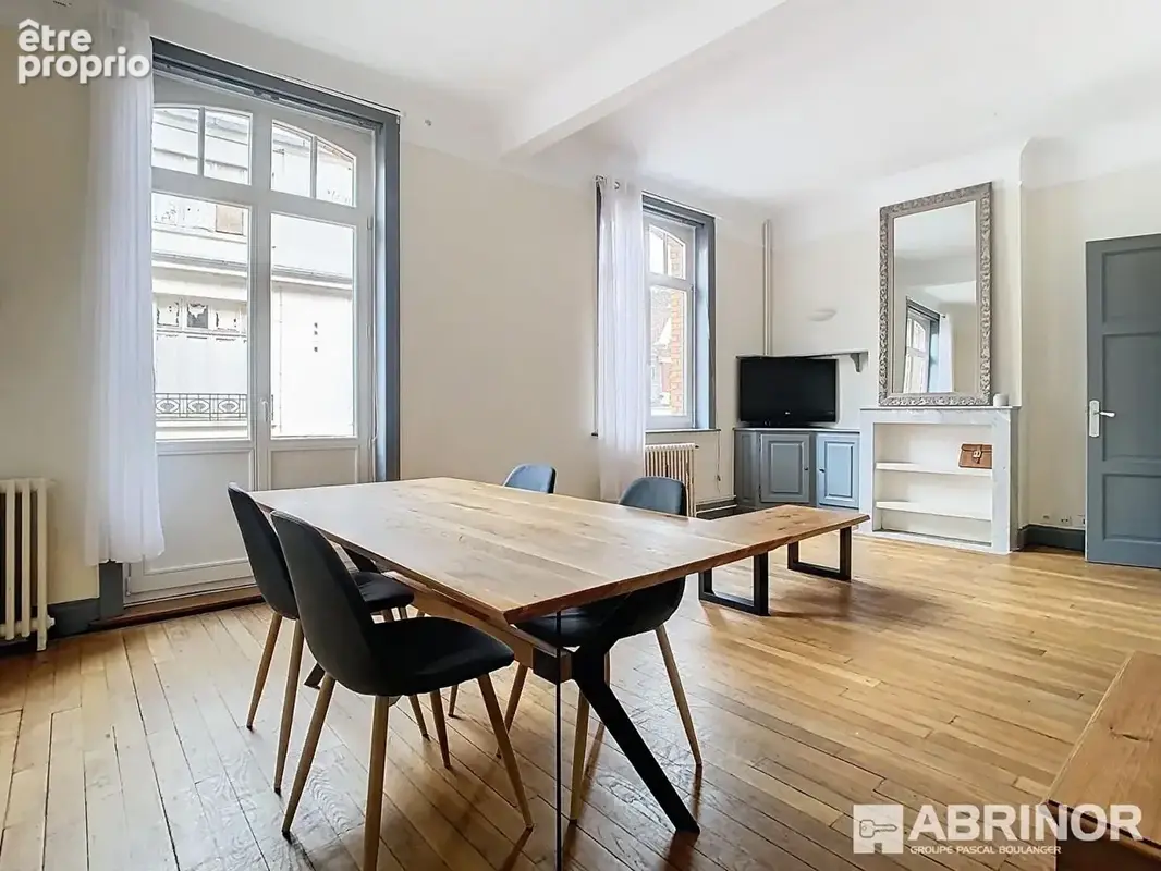 Lille entre grand'place et republique - vendu loué - appartement de caractère de 75 m² - photo 3