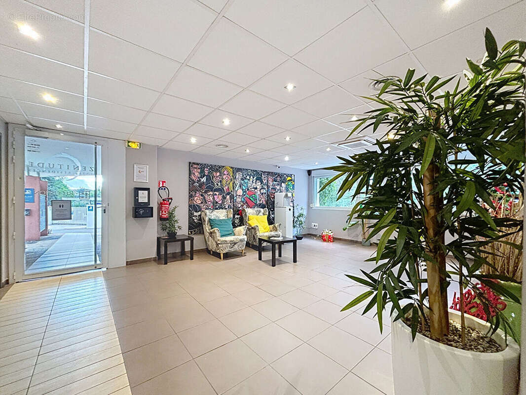 Appartement à VALBONNE