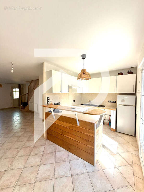 Appartement à CHANTEAU