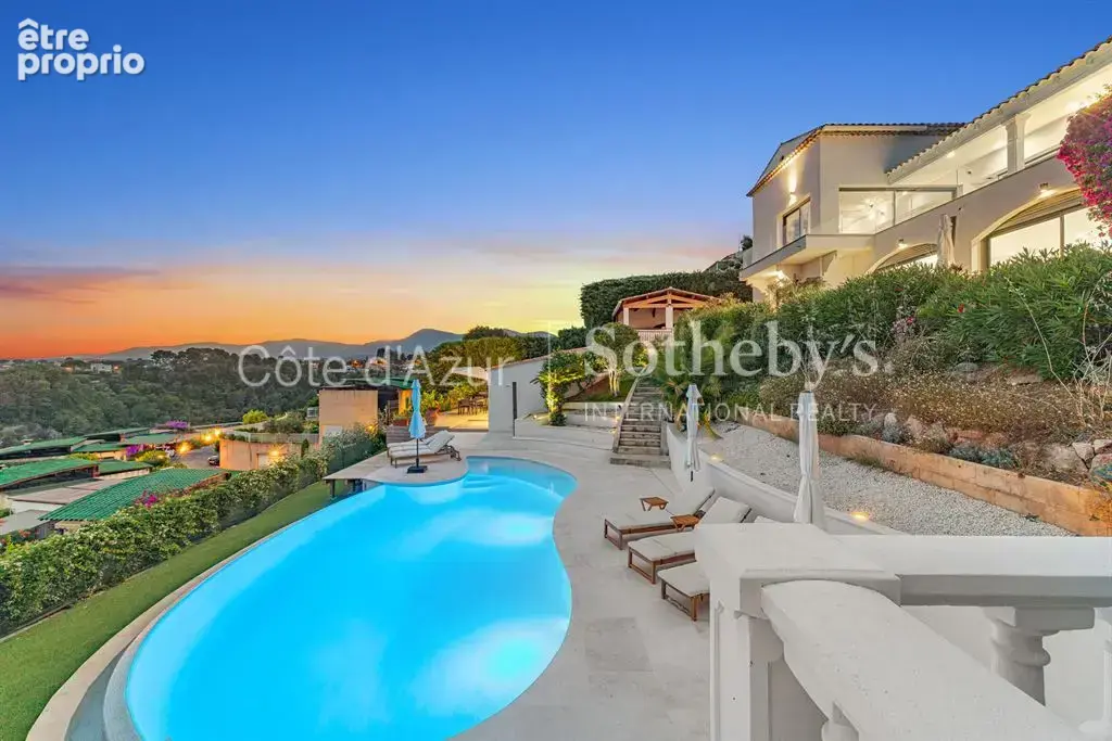 Villa de prestige avec vue mer panoramique à Cagnes-sur-Mer et maison d'invités - photo 14