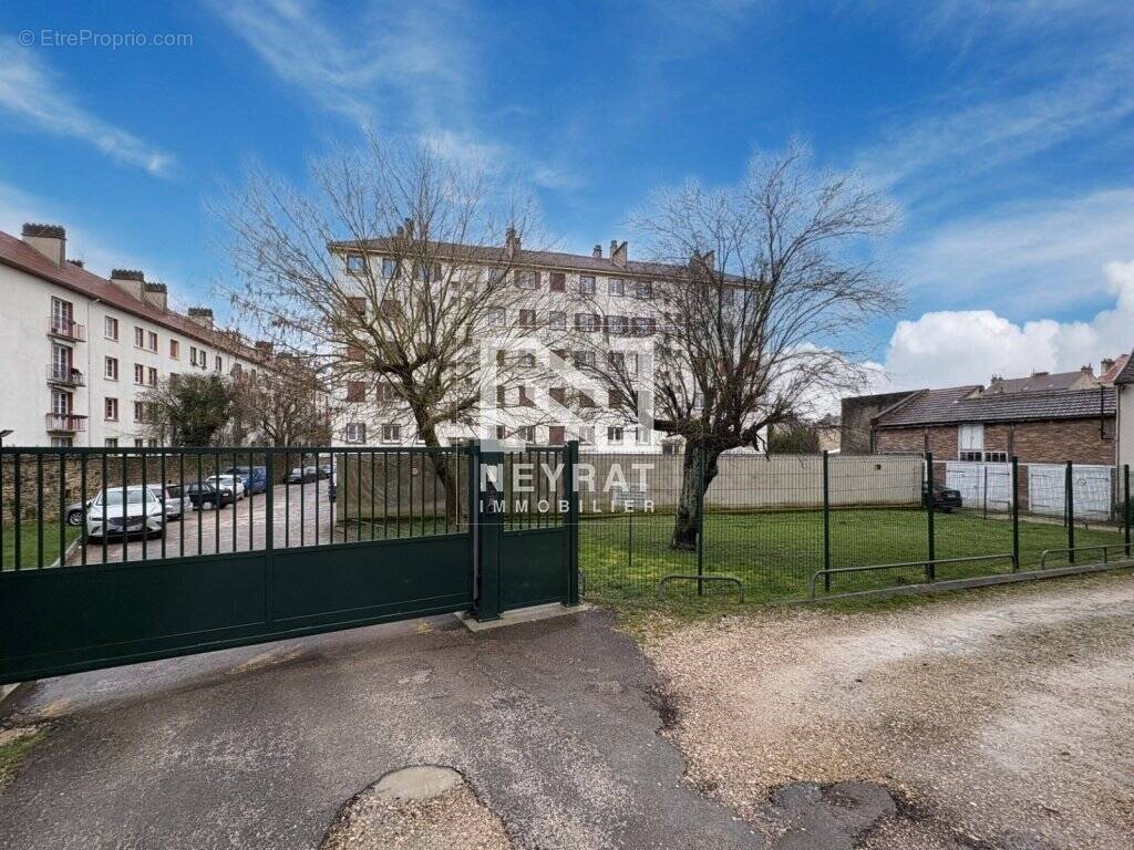 Parking à DIJON