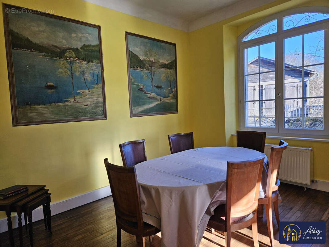 Maison à COMBRESSOL