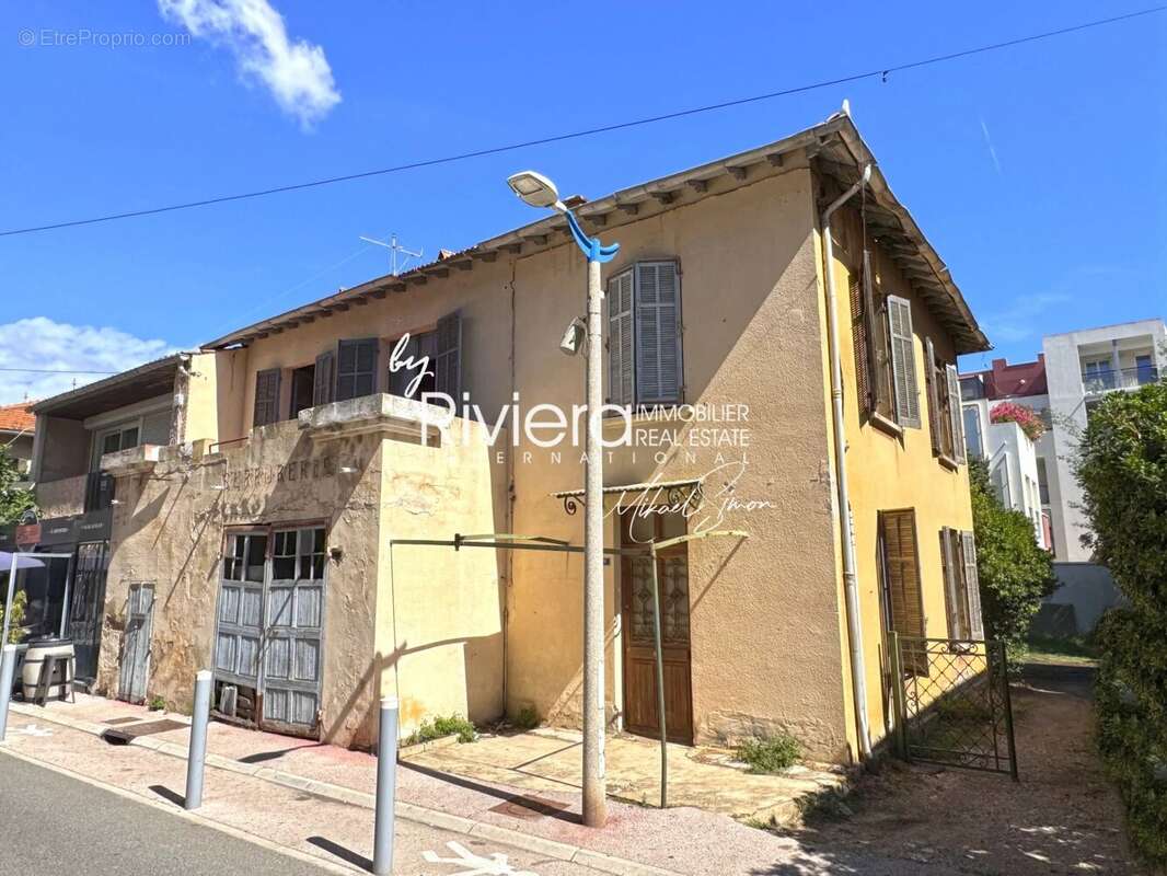 Maison à CAVALAIRE-SUR-MER