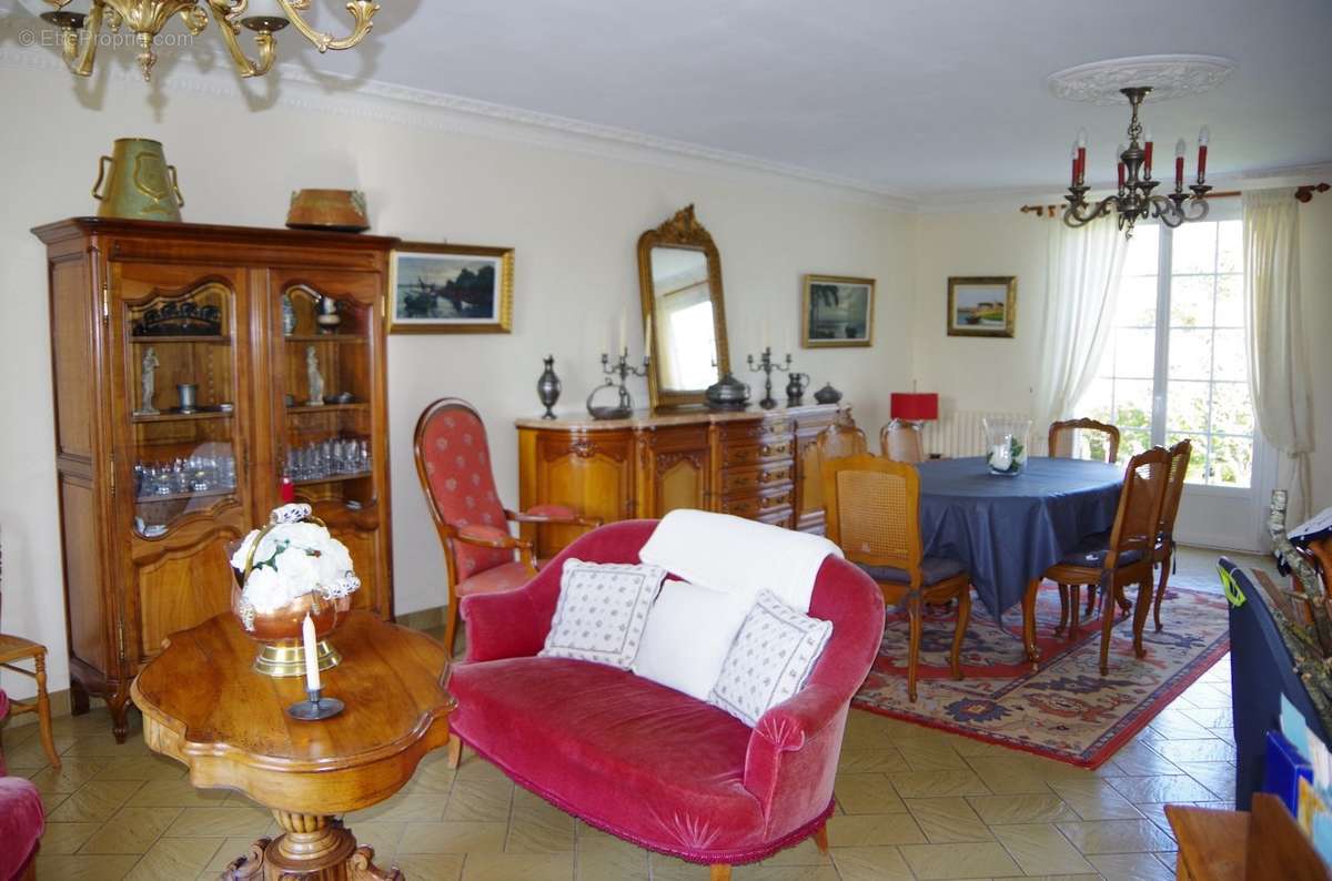 Maison à TREMENTINES