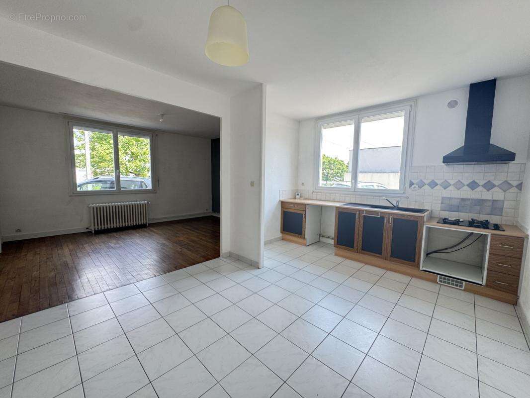 Angers st leonard - apartement t3 - photo 2