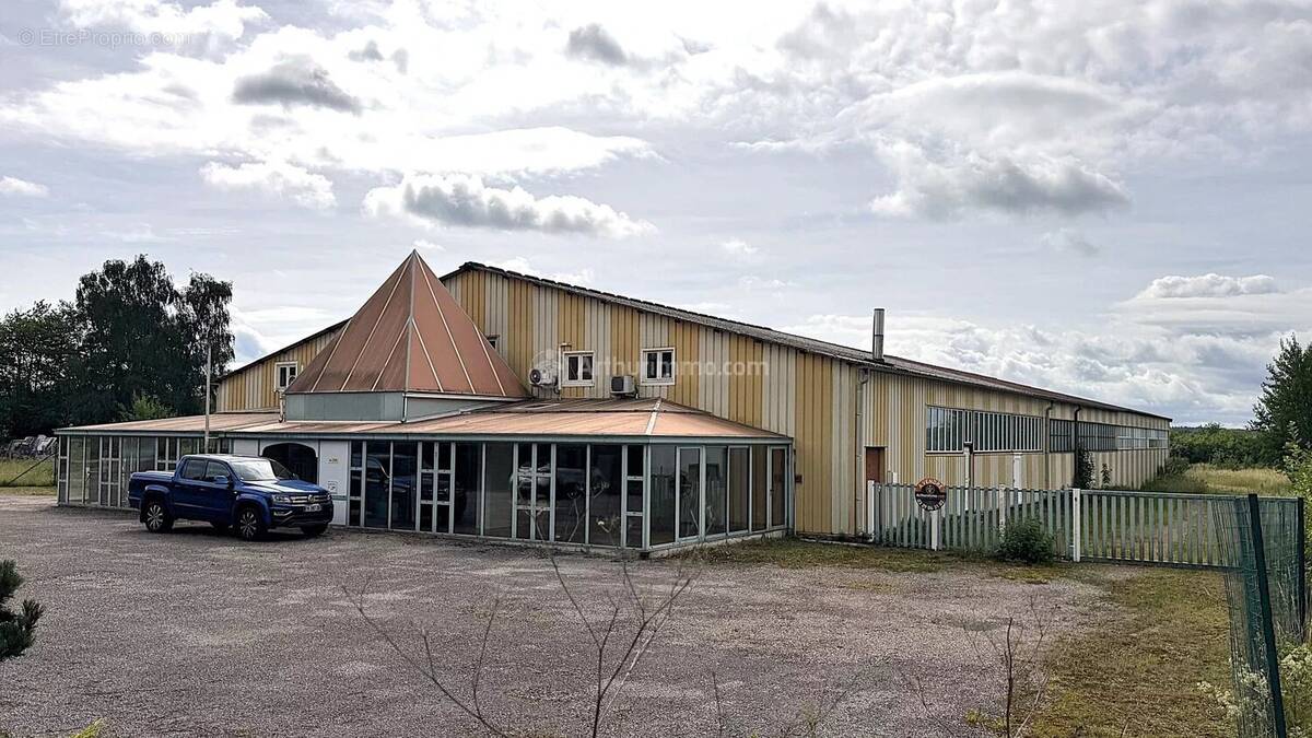 Commerce à CHALINDREY