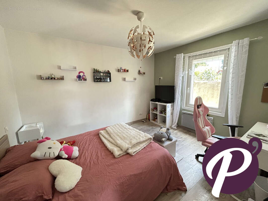 Maison 145 m² à Lamonzie-Saint-Martin  - photo 5