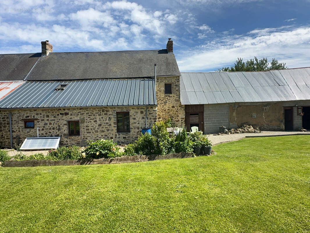Maison à LITHAIRE