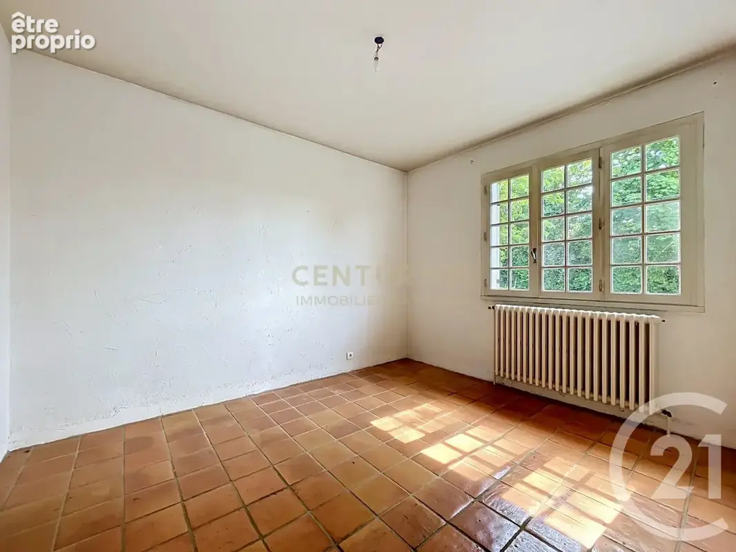 Maison 7 pièces 210 m² à vendre à Bourgoin-Jallieu (38300) - photo 8