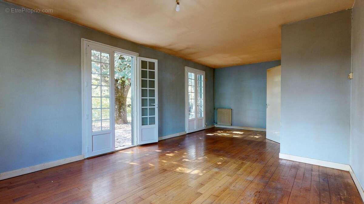 MaisonaproximiteducentreduBugue09242025171528 - Maison à LE BUGUE