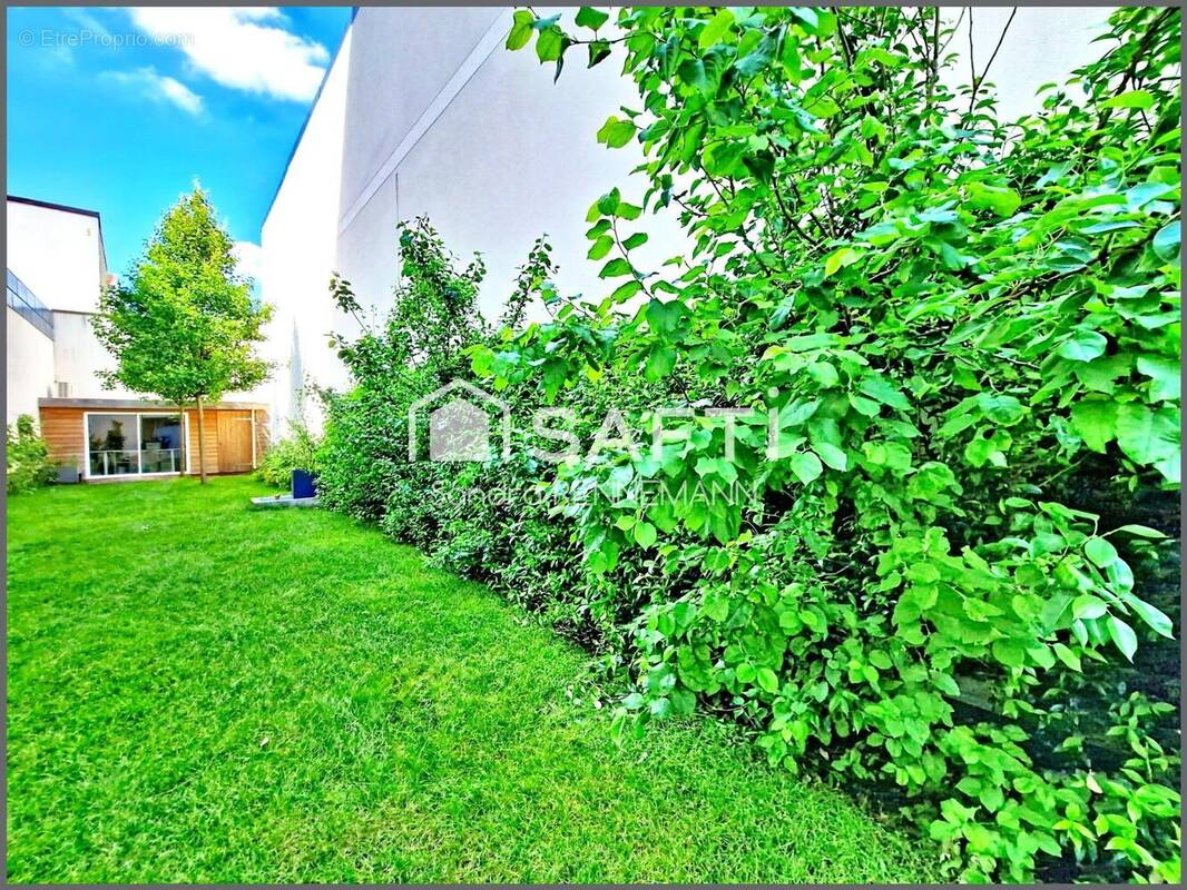 Photo 1 - Appartement à COURBEVOIE
