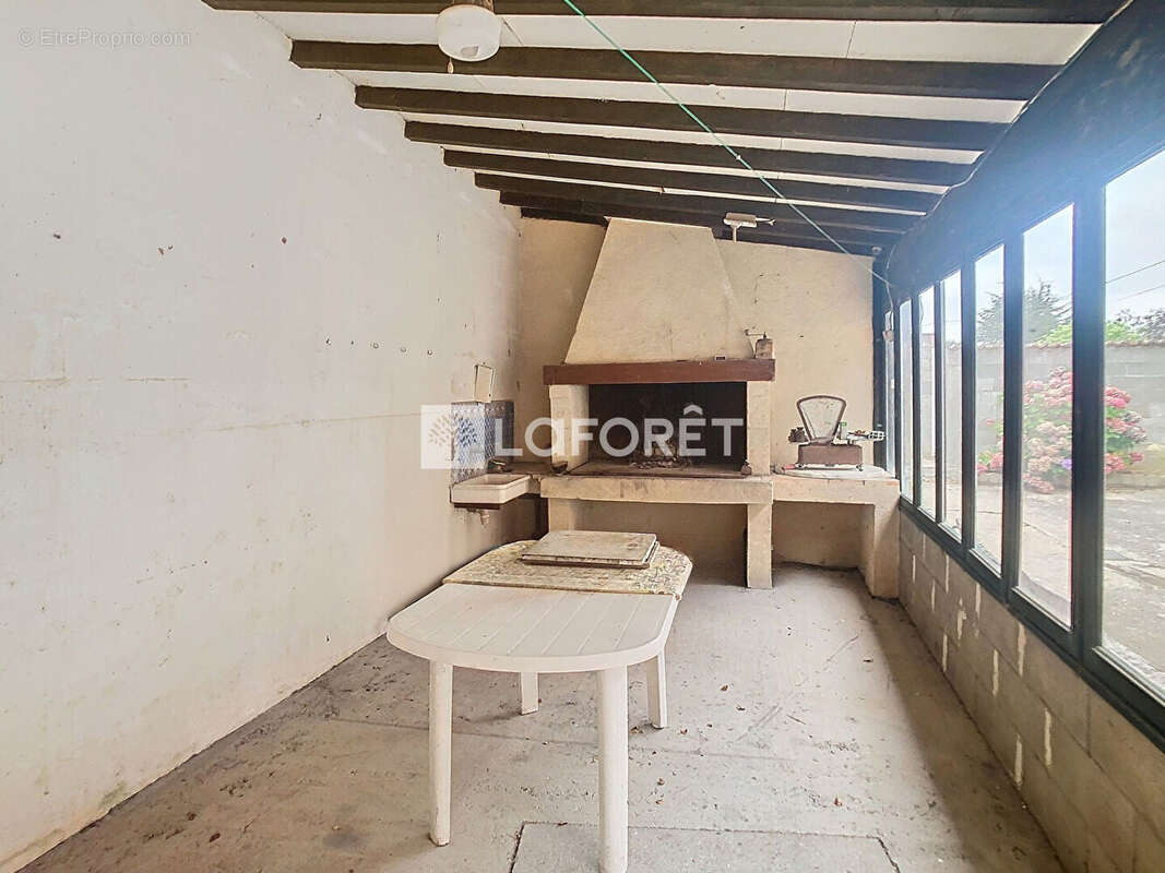 Maison pierre, 3 chambres, garage, chai et jardin - photo 10