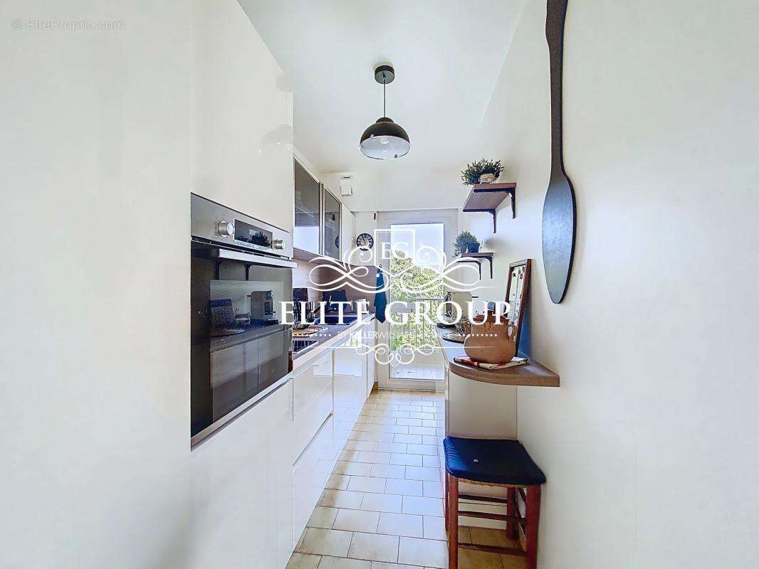 Appartement à LE CANNET