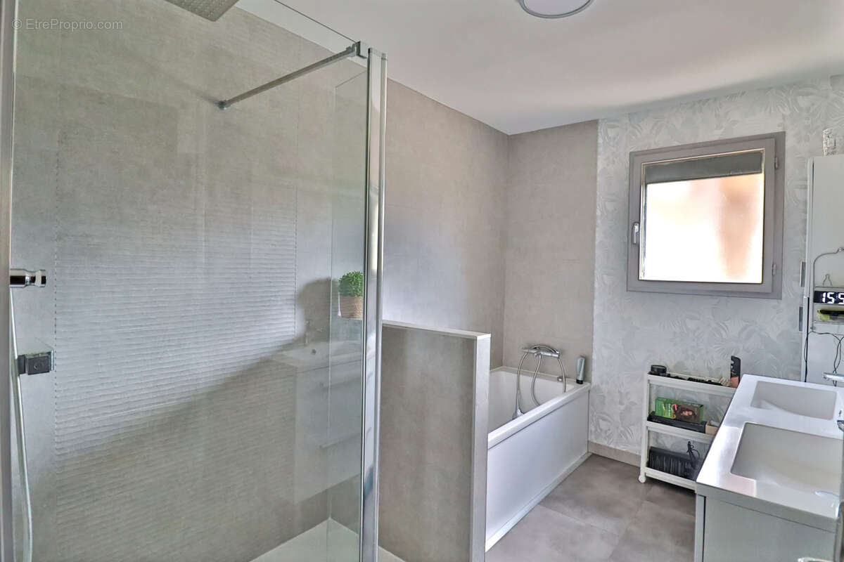 Maison à COURTERANGES