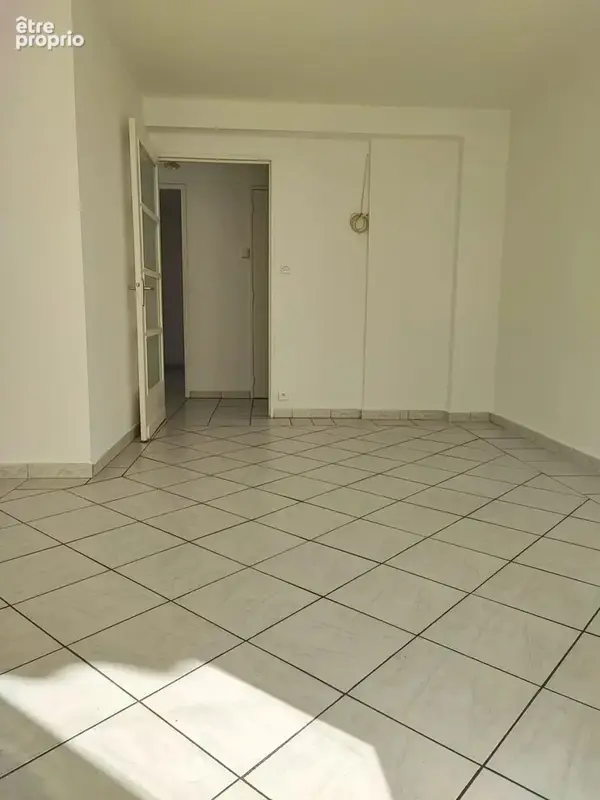 T3 rénové Toulon Ouest - photo 1
