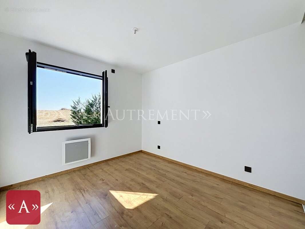 Contemporaine - photo 8