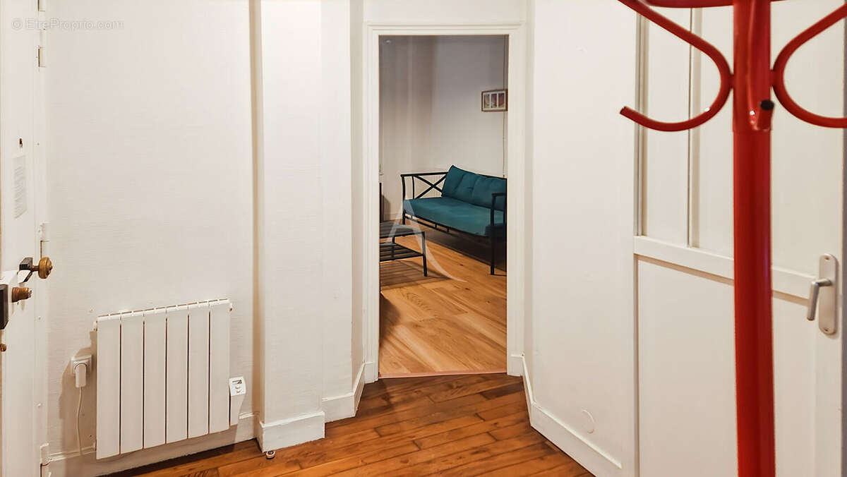 Appartement à PARIS-12E