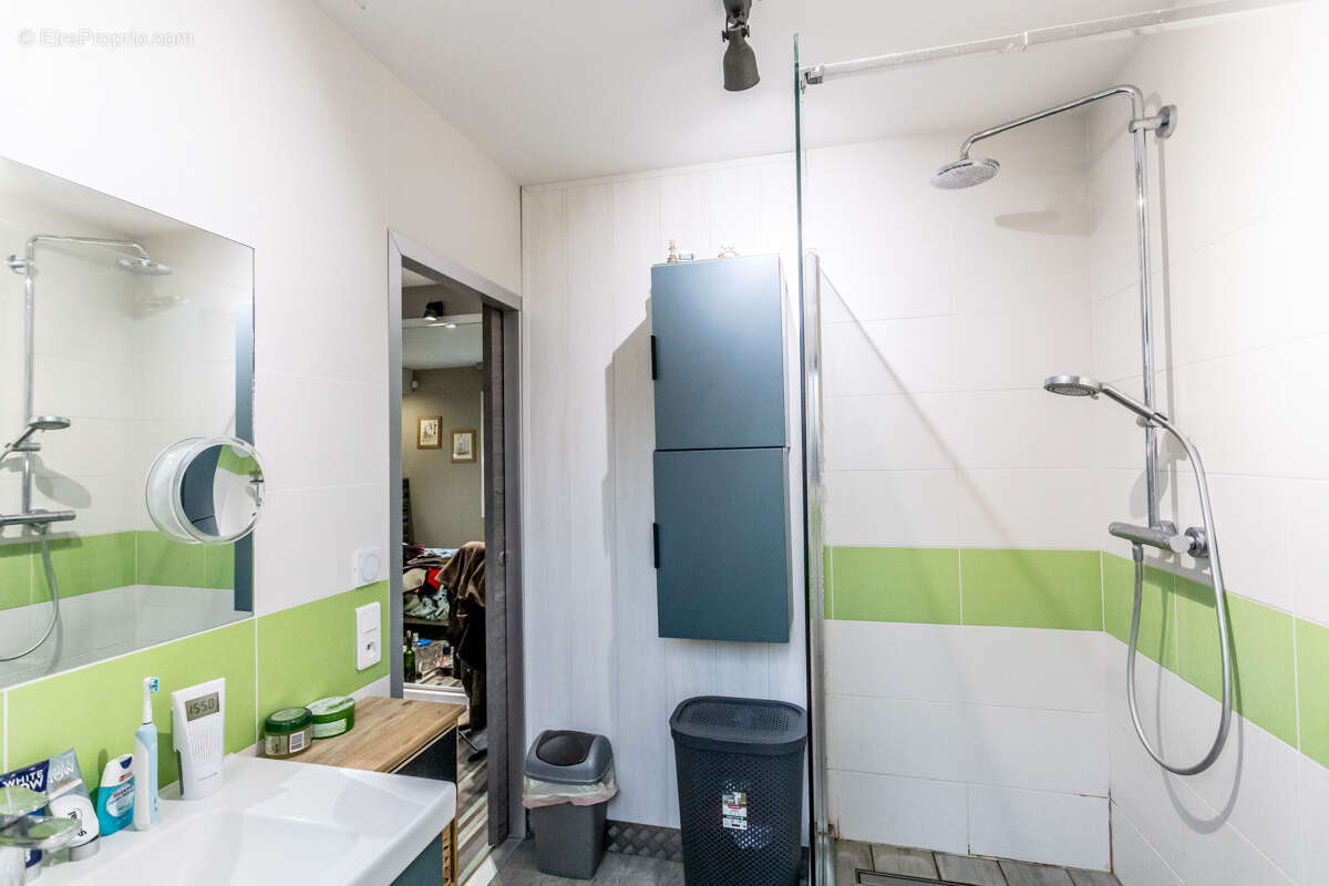 Maison à SAINT-DOULCHARD