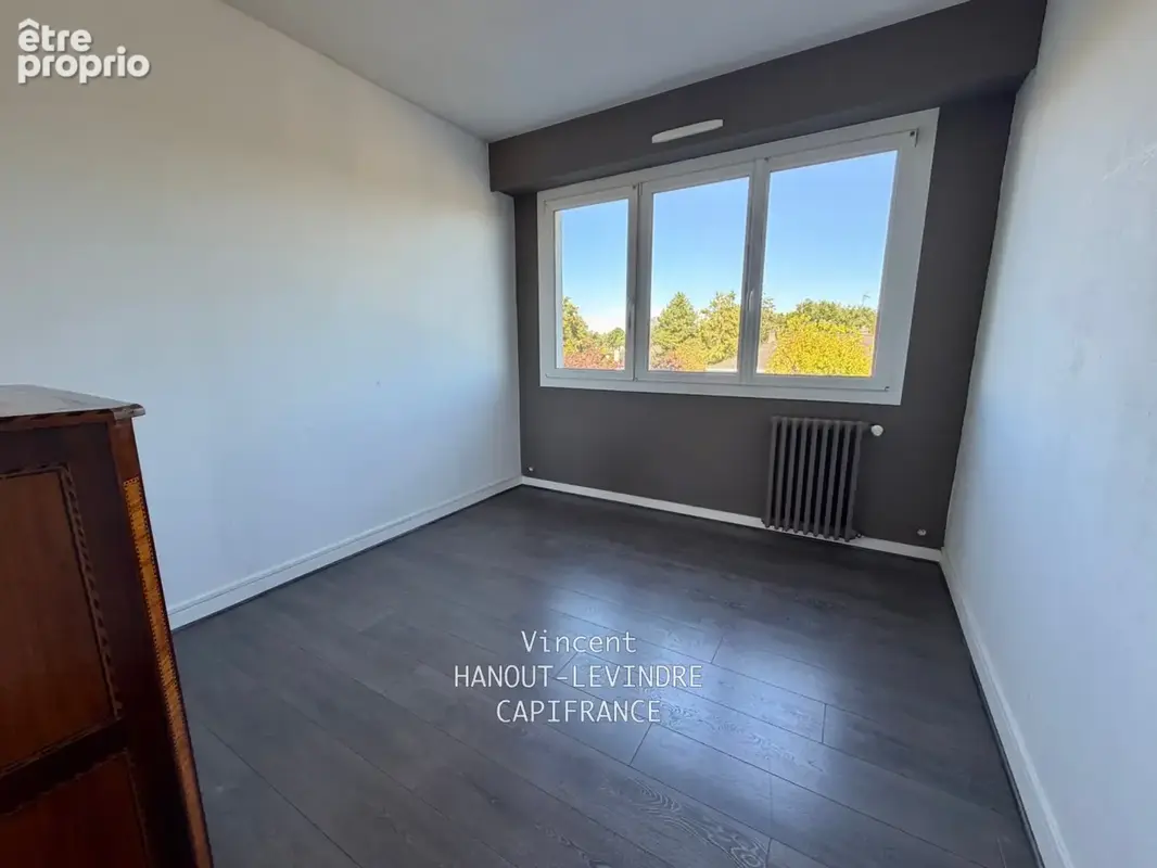 Appartement 4 pièces – 3 chambres – balcon, cave et garage – avrillé val d’or - photo 9