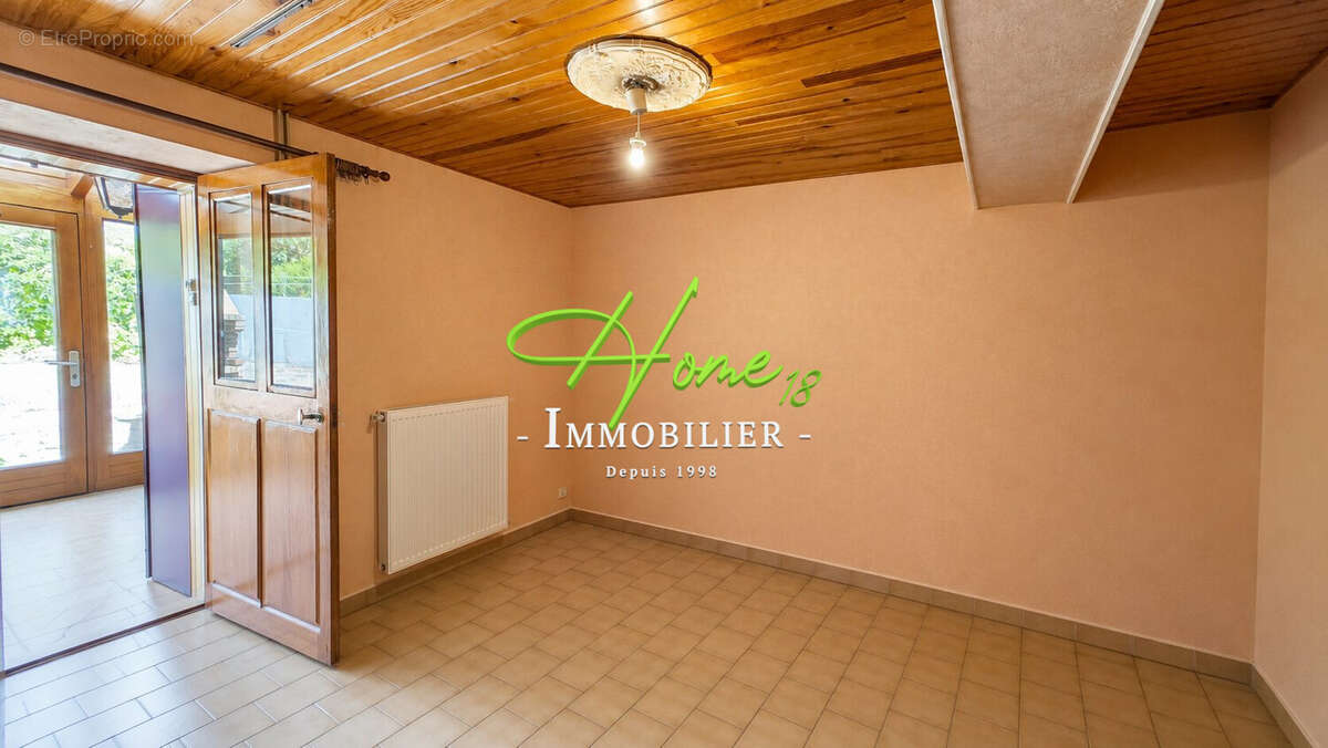 Maison 78 m² à Moulins-Sur-Yevre  - photo 5