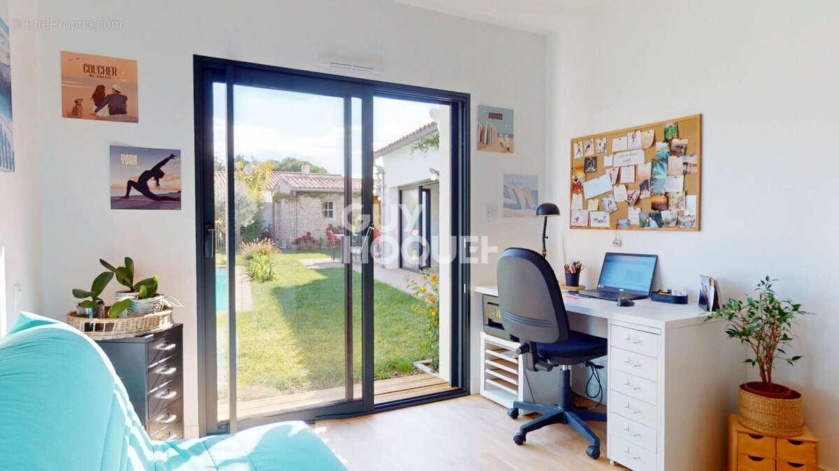 Maison de rêve à La Flotte - Un havre de paix à vendre - photo 16