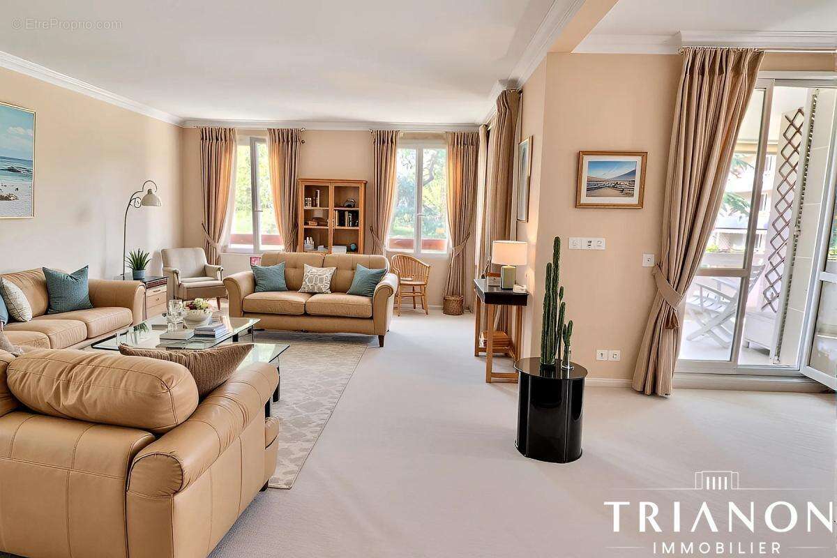 Appartement à LOUVECIENNES