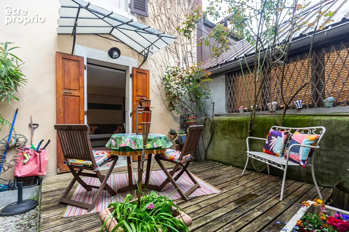 Agence immobiliere laforet - exclusivite - "ceropegia" et "clivia" -  annecy - hyper centre-ville - immeuble en vente avec 2 stu - photo 10