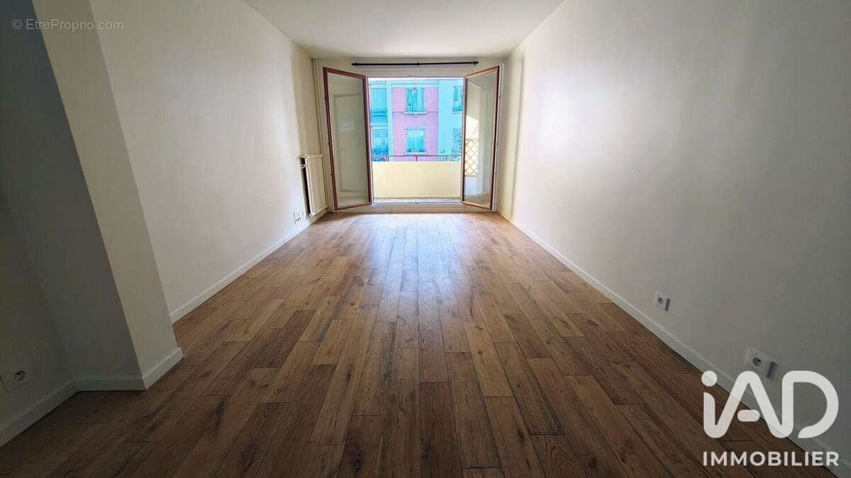 Photo 5 - Appartement à ASNIERES-SUR-SEINE
