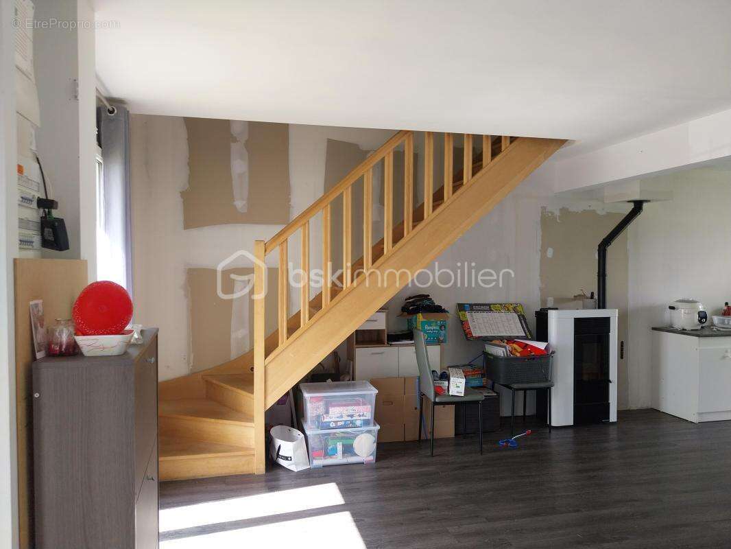 Maison de 82 m2 avec 3 chambres - Terrain de 660 m2 - photo 3