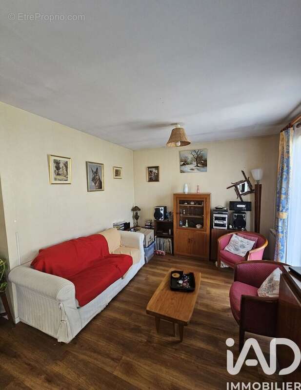 Photo 2 - Maison à JOUY-SUR-MORIN