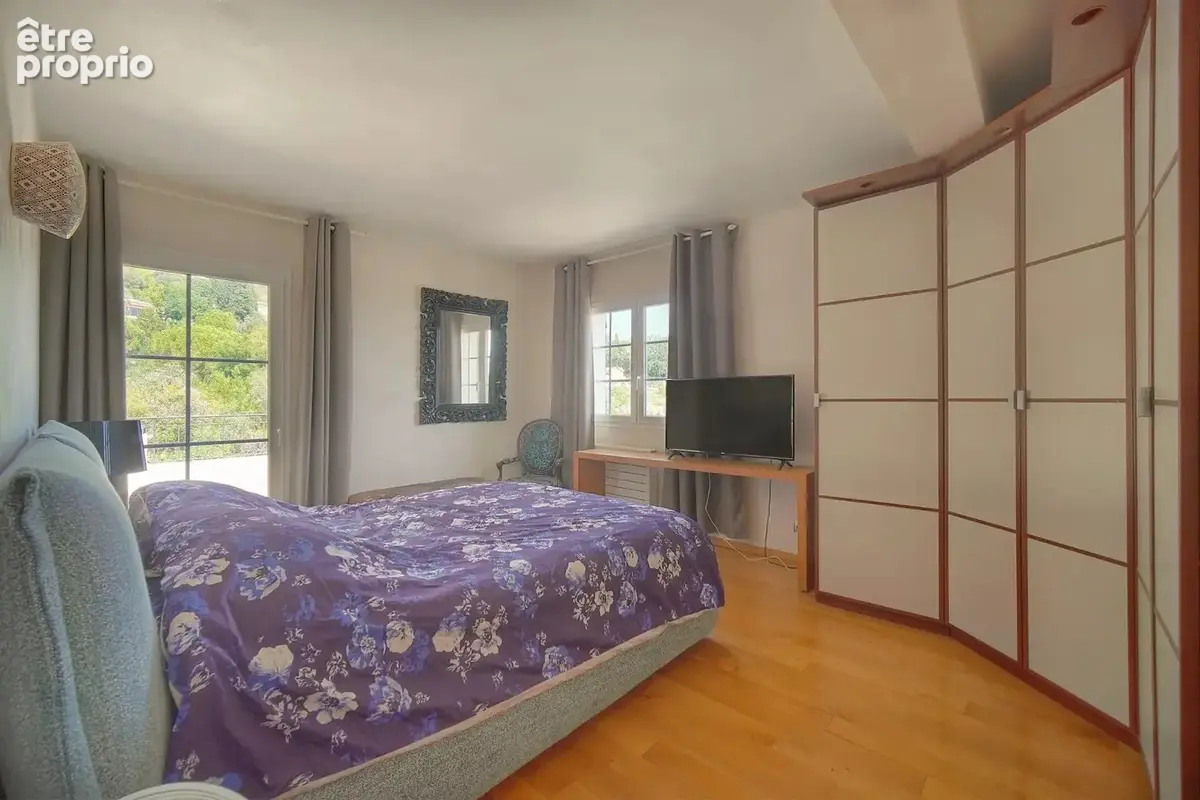 Vence - villa de charme vue mer - 5 chambres - photo 33