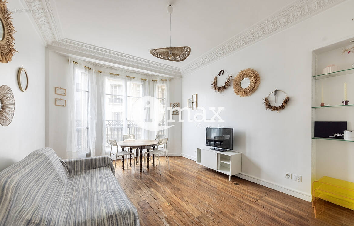 Appartement à LEVALLOIS-PERRET